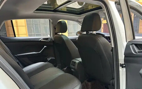 Volkswagen T-Cross I, 2022 год, 1 317 003 рублей, 13 фотография