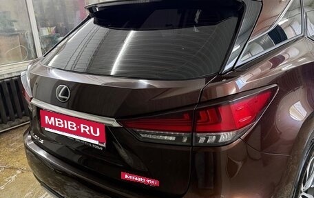 Lexus RX IV рестайлинг, 2020 год, 4 700 000 рублей, 3 фотография
