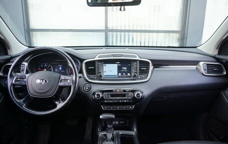 KIA Sorento III Prime рестайлинг, 2018 год, 2 800 000 рублей, 12 фотография
