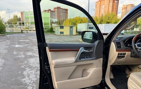 Toyota Land Cruiser 200, 2012 год, 3 250 000 рублей, 18 фотография