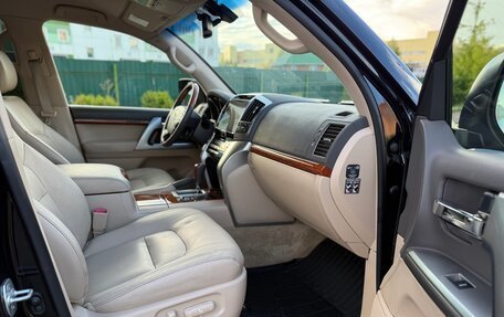 Toyota Land Cruiser 200, 2012 год, 3 250 000 рублей, 25 фотография