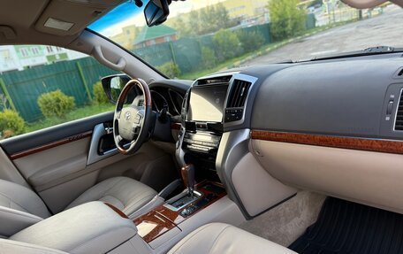 Toyota Land Cruiser 200, 2012 год, 3 250 000 рублей, 26 фотография