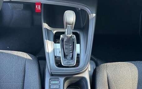 Honda Vezel, 2023 год, 1 790 000 рублей, 13 фотография
