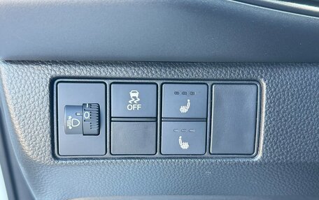 Honda Vezel, 2023 год, 1 790 000 рублей, 16 фотография