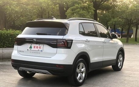 Volkswagen T-Cross I, 2023 год, 1 210 000 рублей, 4 фотография