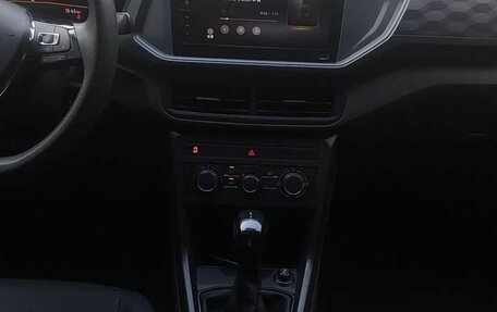 Volkswagen T-Cross I, 2023 год, 1 210 000 рублей, 11 фотография