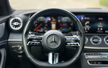 Mercedes-Benz CLS, 2022 год, 6 300 000 рублей, 13 фотография