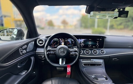 Mercedes-Benz CLS, 2022 год, 6 300 000 рублей, 14 фотография