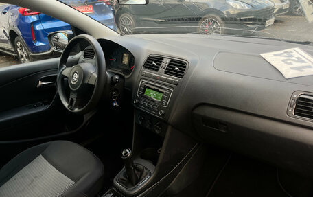 Volkswagen Polo VI (EU Market), 2015 год, 799 000 рублей, 9 фотография
