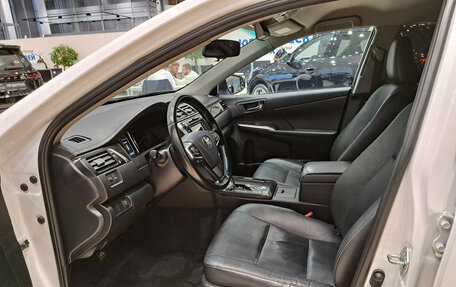 Toyota Camry, 2015 год, 1 550 000 рублей, 16 фотография