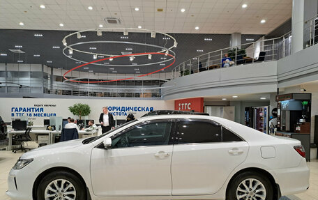 Toyota Camry, 2015 год, 1 550 000 рублей, 8 фотография