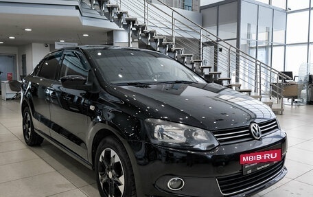 Volkswagen Polo VI (EU Market), 2012 год, 730 000 рублей, 3 фотография