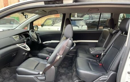 Toyota ISis I, 2014 год, 1 230 000 рублей, 9 фотография