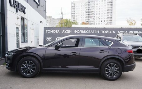 Mazda CX-4, 2022 год, 2 600 000 рублей, 8 фотография