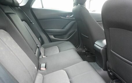 Mazda CX-4, 2022 год, 2 600 000 рублей, 10 фотография