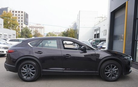 Mazda CX-4, 2022 год, 2 600 000 рублей, 4 фотография