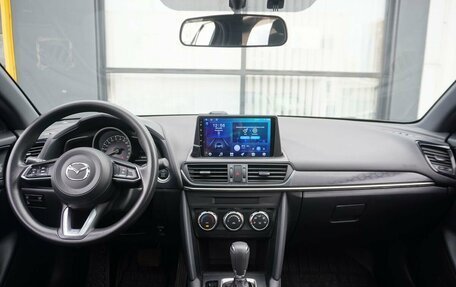 Mazda CX-4, 2022 год, 2 600 000 рублей, 12 фотография