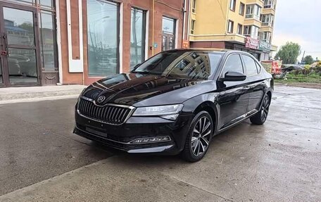 Skoda Superb, 2024 год, 4 214 227 рублей, 1 фотография