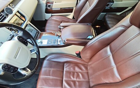 Land Rover Range Rover IV рестайлинг, 2015 год, 4 700 000 рублей, 26 фотография