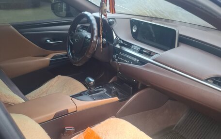 Lexus ES VII, 2020 год, 1 700 000 рублей, 4 фотография