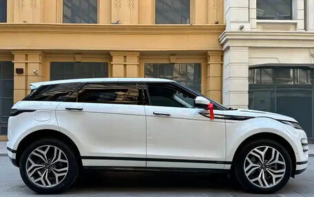 Land Rover Range Rover Evoque II, 2022 год, 2 500 666 рублей, 9 фотография