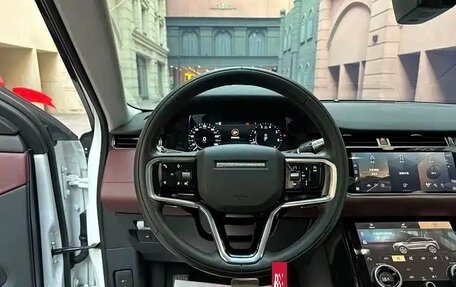 Land Rover Range Rover Evoque II, 2022 год, 2 500 666 рублей, 12 фотография