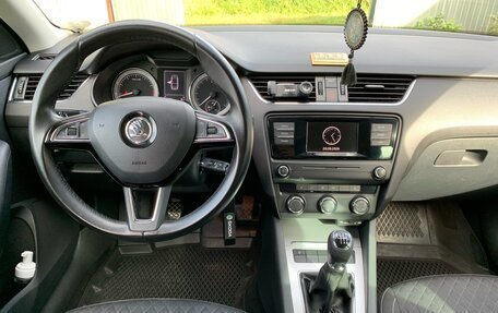 Skoda Octavia, 2016 год, 1 650 000 рублей, 14 фотография