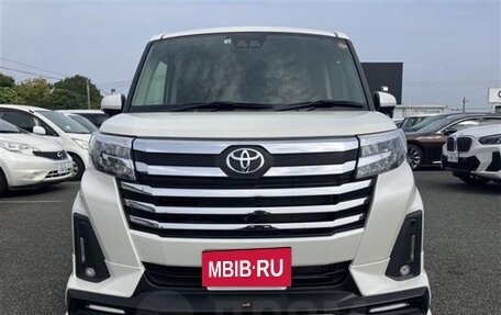 Toyota Roomy I, 2023 год, 1 070 000 рублей, 3 фотография