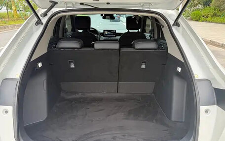 Honda Vezel, 2023 год, 1 549 222 рублей, 6 фотография