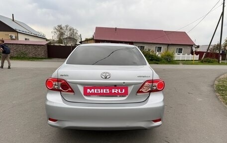Toyota Corolla, 2012 год, 1 300 000 рублей, 5 фотография