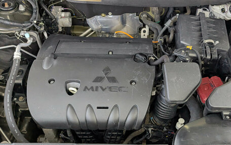 Mitsubishi Outlander III рестайлинг 3, 2021 год, 2 675 000 рублей, 9 фотография