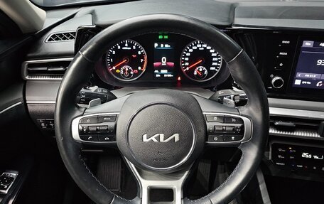 KIA K5, 2022 год, 2 200 000 рублей, 9 фотография