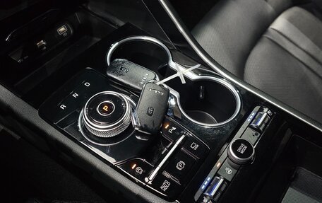 KIA K5, 2022 год, 2 200 000 рублей, 16 фотография