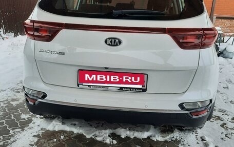KIA Sportage IV рестайлинг, 2021 год, 2 630 000 рублей, 5 фотография