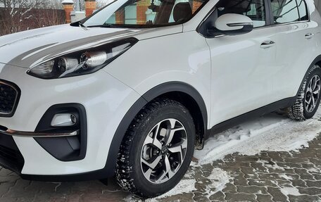 KIA Sportage IV рестайлинг, 2021 год, 2 630 000 рублей, 11 фотография