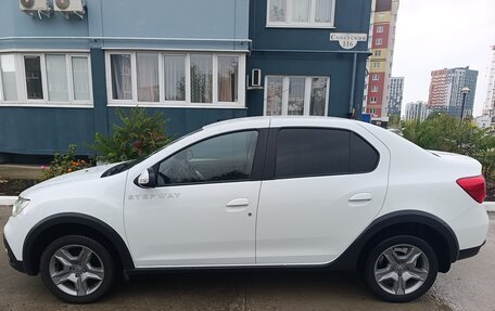 Renault Logan II, 2019 год, 950 000 рублей, 17 фотография