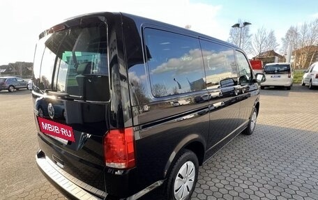 Volkswagen Caravelle T6 рестайлинг, 2023 год, 4 600 000 рублей, 5 фотография