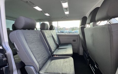 Volkswagen Caravelle T6 рестайлинг, 2023 год, 4 600 000 рублей, 13 фотография