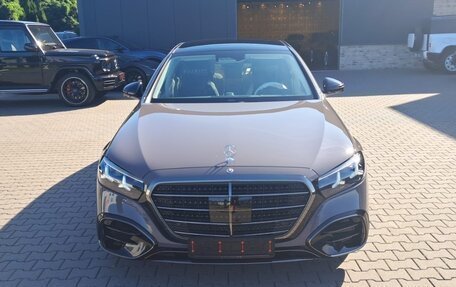 Mercedes-Benz S-Класс, 2026 год, 31 000 000 рублей, 2 фотография