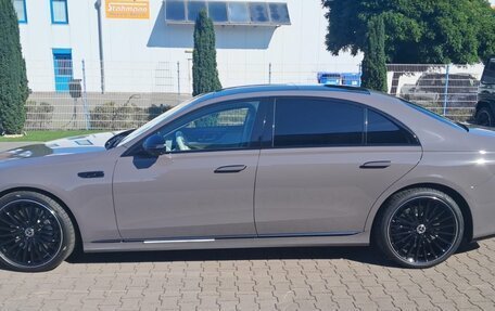 Mercedes-Benz S-Класс, 2026 год, 31 000 000 рублей, 3 фотография