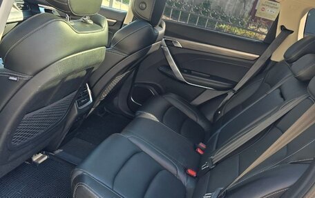 Geely Atlas, 2023 год, 1 600 000 рублей, 5 фотография