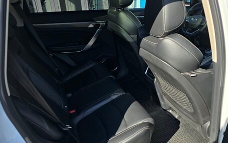 Geely Atlas, 2023 год, 1 600 000 рублей, 17 фотография