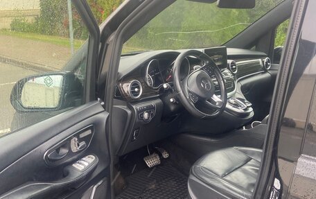Mercedes-Benz V-Класс, 2018 год, 3 650 000 рублей, 13 фотография