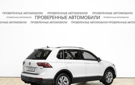 Volkswagen Tiguan II, 2021 год, 3 191 000 рублей, 3 фотография