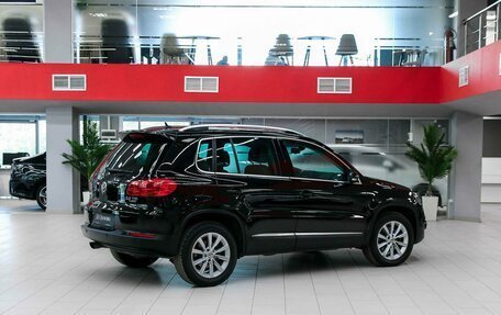Volkswagen Tiguan I, 2011 год, 990 000 рублей, 2 фотография