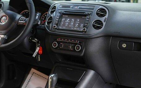 Volkswagen Tiguan I, 2011 год, 990 000 рублей, 10 фотография