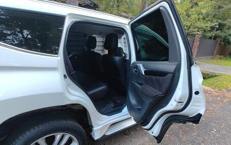 Mitsubishi Pajero Sport III рестайлинг, 2017 год, 2 200 000 рублей, 10 фотография