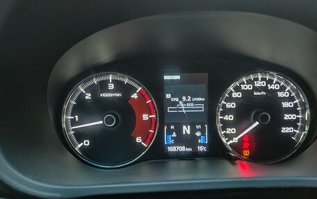 Mitsubishi Pajero Sport III рестайлинг, 2017 год, 2 200 000 рублей, 13 фотография