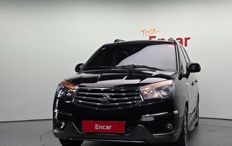 SsangYong Korando Turismo, 2016 год, 1 914 000 рублей, 3 фотография