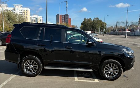 Toyota Land Cruiser Prado 150 рестайлинг 2, 2018 год, 4 650 000 рублей, 2 фотография